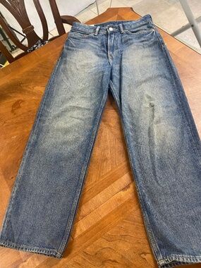 Men's 28/30 loose jeans